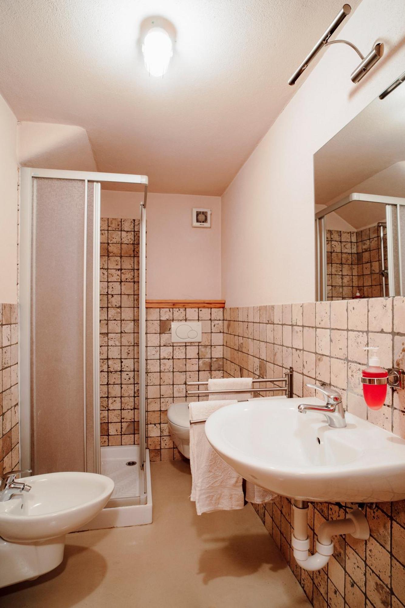 Maison Rosset Agriturismo, Camere, Appartamenti E Spa In Valle D'Aosta Nus Bagian luar foto